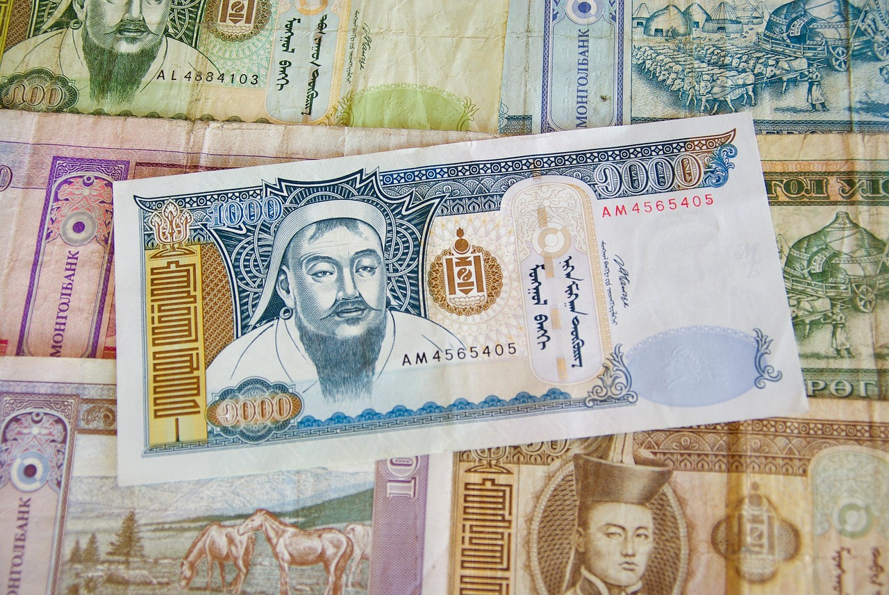 揭秘中国足球球员年薪排行，金钱与足球梦想的交织